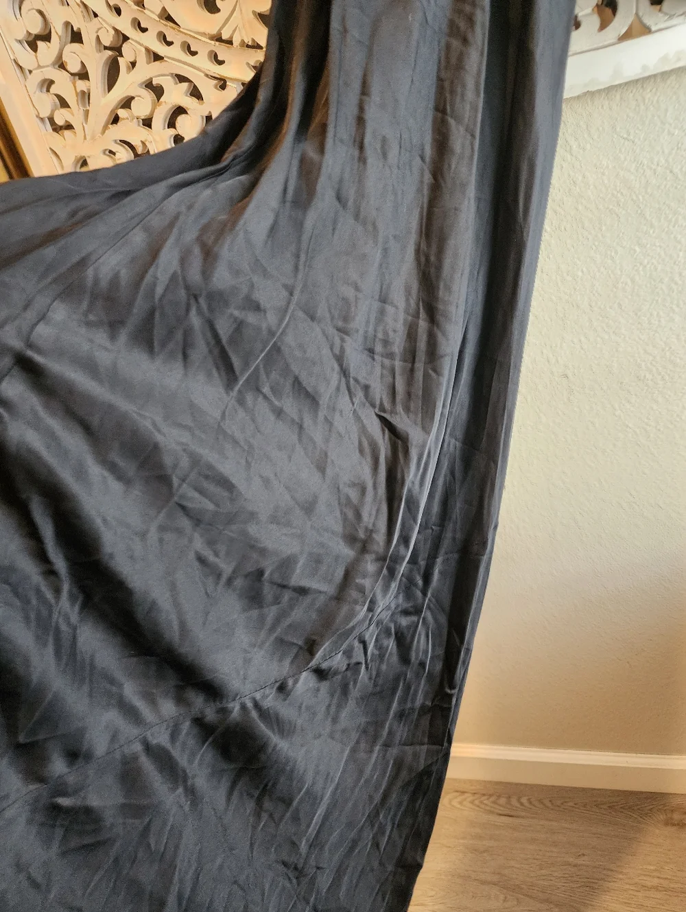 L'AGENCE JUNIPER COLD SHOULDER GOWN NWT SILKY MERMAID SILHOUETTE SZ 6 RP $524.00 - Picture 12 of 14